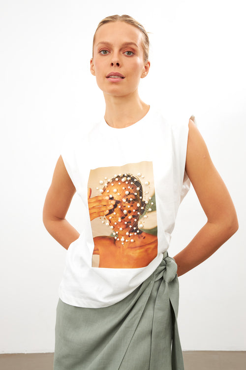 Light Beige Pearl Detailed Printed Padded T Shirt