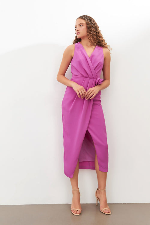 Orkide Asymmetrical Waist Rose Detailed slit O Sleeve Dress